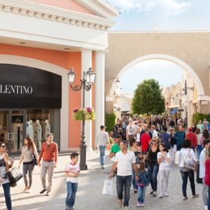 Castel Romano Designer Outlet: Andata e ritorno da Roma at Castel Romano Designer Outlet, Rome, Italy ENHY.com Special Offers, Deals & Discounts in Italy