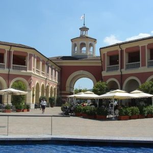 Serravalle Designer Outlet: Viaggio Andata e Ritorno da Milano at City Passes Milan, Milan, Italy ENHY.com Special Offers, Deals & Discounts in Italy