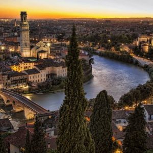 Verona e Lago di Garda: Gita in giornata da Milano at Milan Visitor Center, Milan, Italy ENHY.com Special Offers, Deals & Discounts in Italy